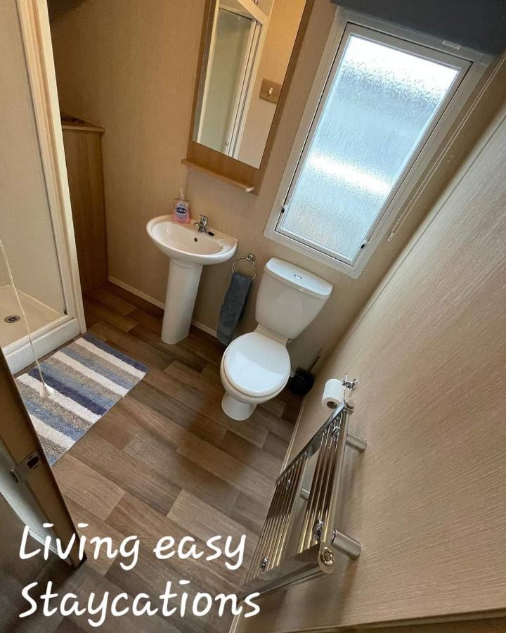 Living Easy Staycations At Tattershall Lakes מראה חיצוני תמונה