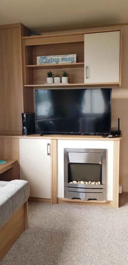 Living Easy Staycations At Tattershall Lakes מראה חיצוני תמונה